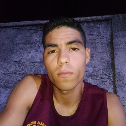 Julian M. profile photo