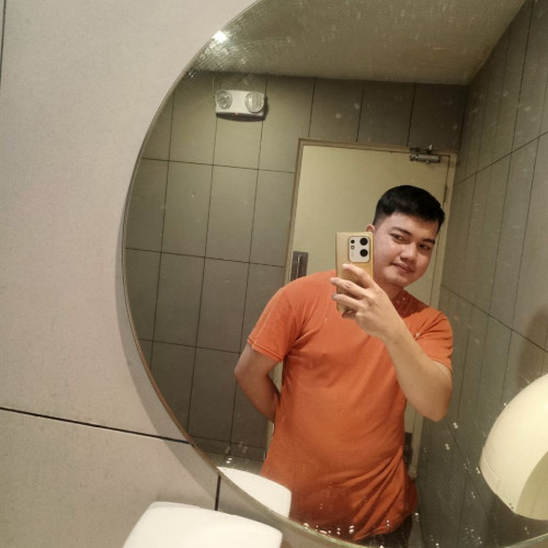 Rolan B. profile photo