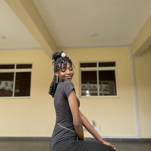 Desola F. profile photo