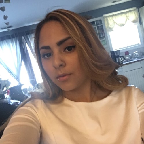 Nahelie F. profile photo