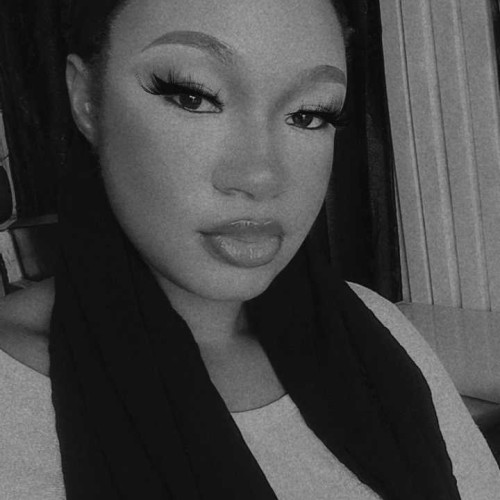Dahlia C. profile photo