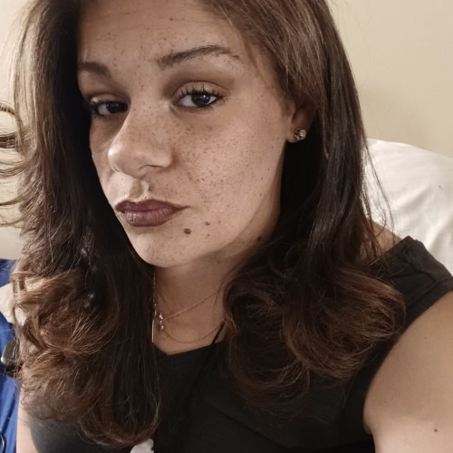 Dani V.