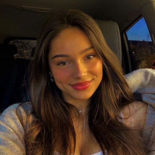 Mari G. profile photo