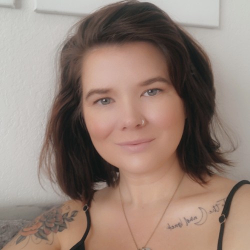 Erin B.