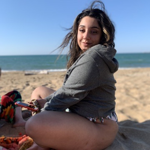 hena c.