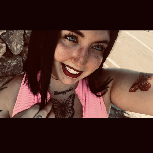 Clau  L. profile photo
