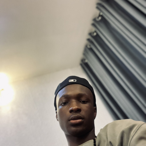 kenny i. profile photo