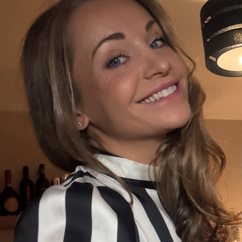 Adele M. profile photo