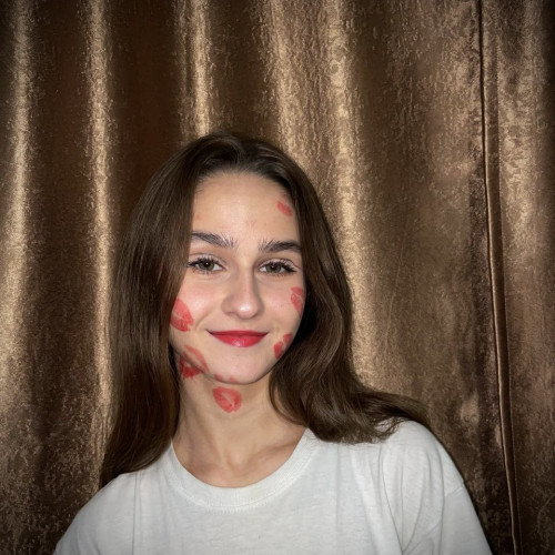 Алёнка Б. profile photo