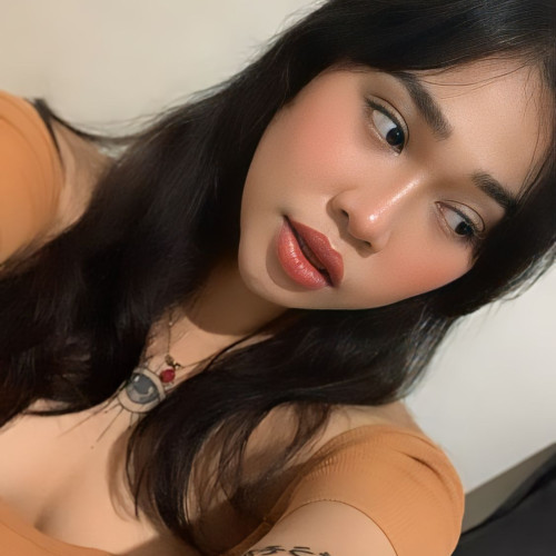 Ria R.
