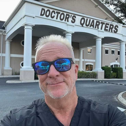 Dr Michael L. profile photo