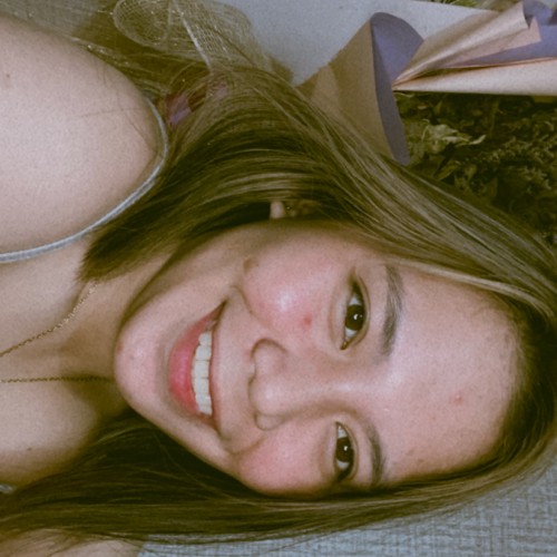 ivy e. profile photo