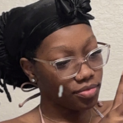 Dayna  B. profile photo