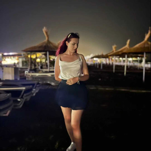 Iuliana S. profile photo
