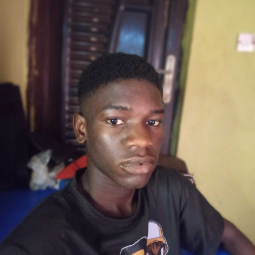 truth E. profile photo