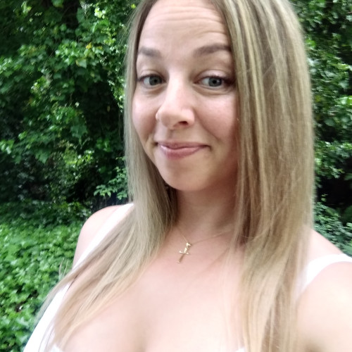 Deb R.