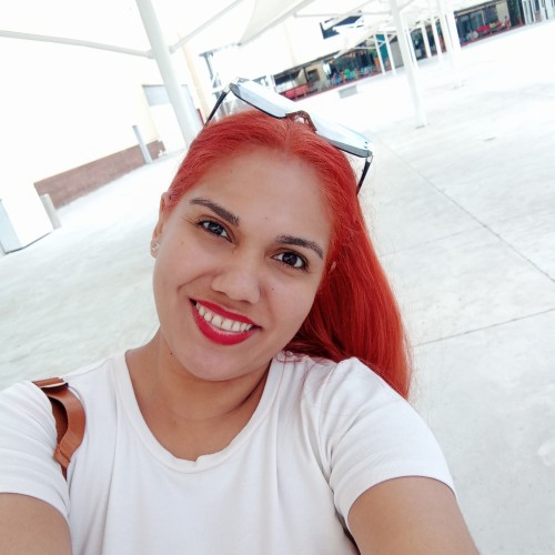 Alix R.