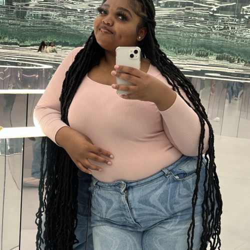 Tikiya H. profile photo