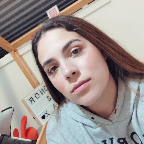 Ana T.