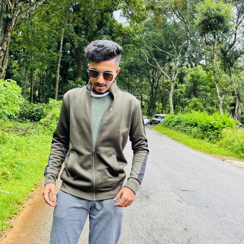 Daivik G. profile photo