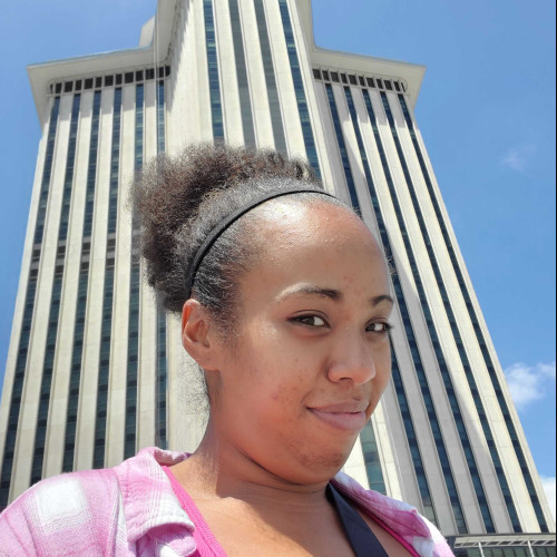 Carolyn L. profile photo