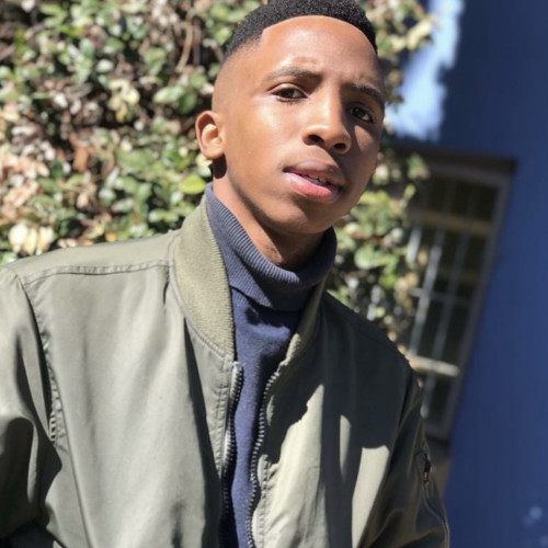 Lebo M. profile photo