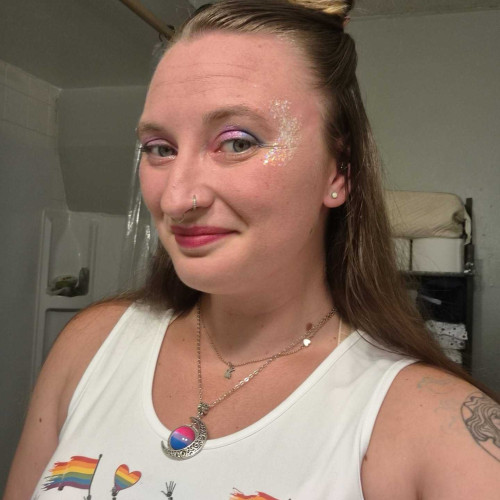Molls L. profile photo