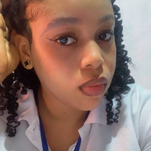 Esther O. profile photo