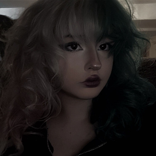 red b. profile photo