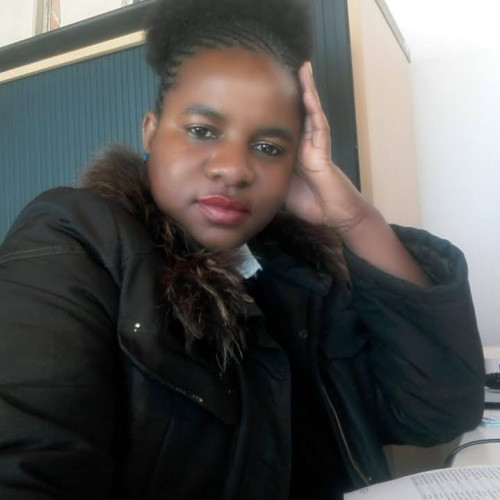 Joyleen M. profile photo