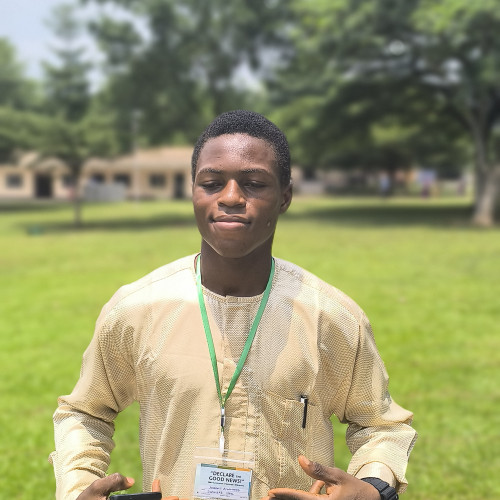 Akinwande  J.