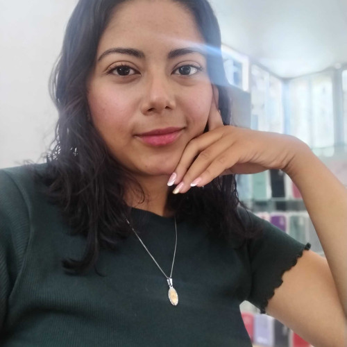 Juli J. profile photo