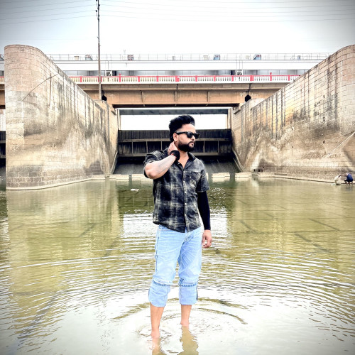 Manish F. profile photo