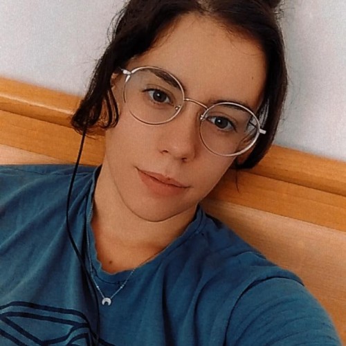 Lili A.