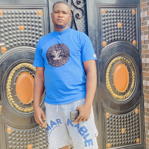 Hamzat A. profile photo