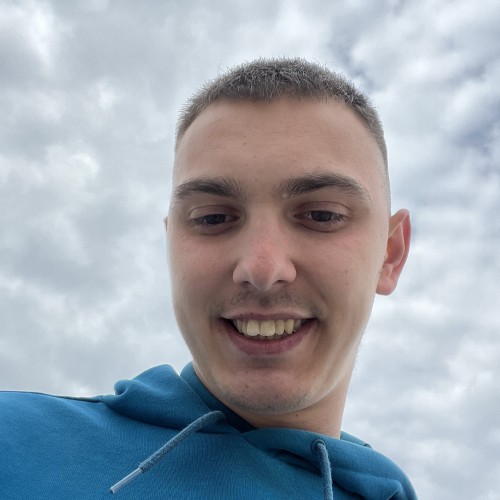 Petar M.