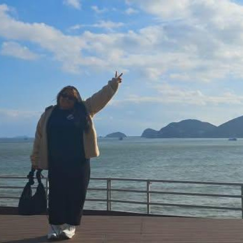 Raina J. profile photo