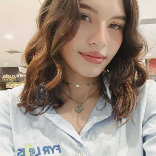 carly V. profile photo