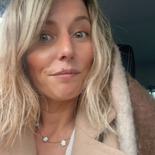 Carine F. profile photo