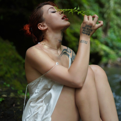 Maya G.