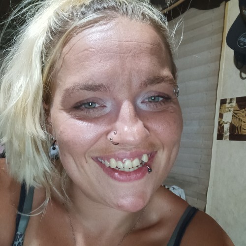 Crystal Y. profile photo