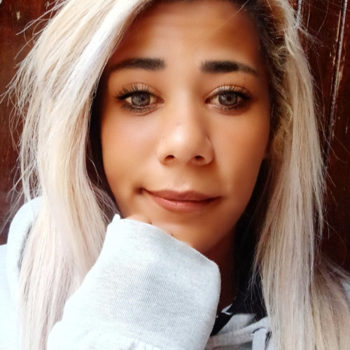Merlia  T. profile photo