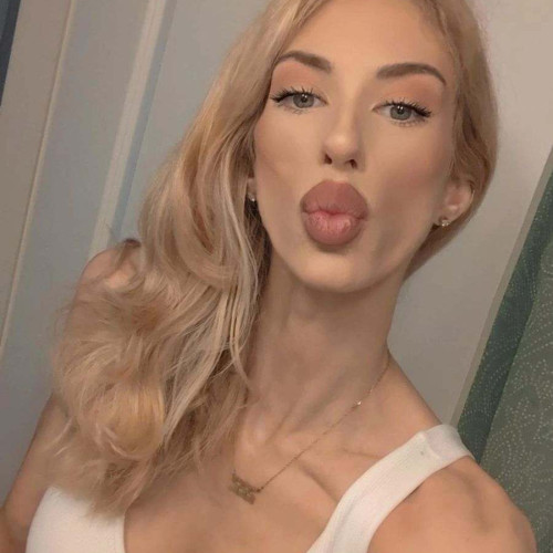 Alixandra S. profile photo