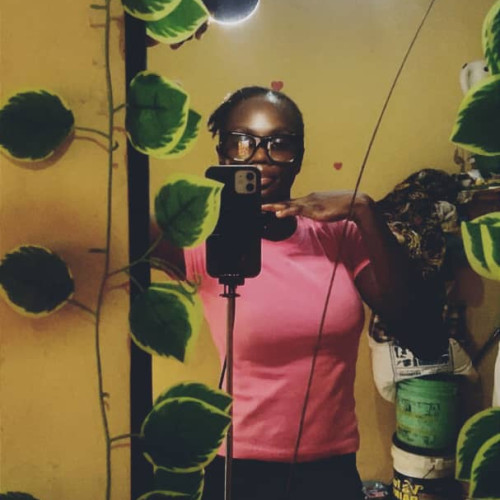 ololade  b. profile photo