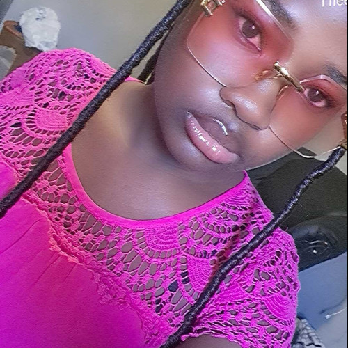 unathi N. profile photo
