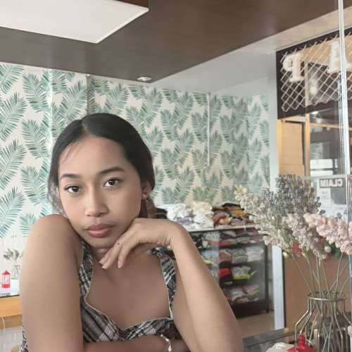 laranet b. profile photo