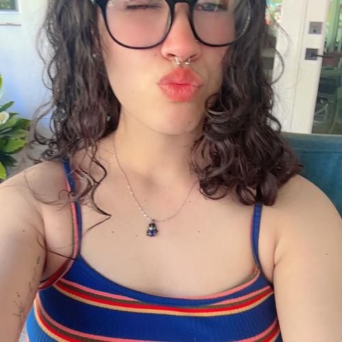 Isabella J. profile photo