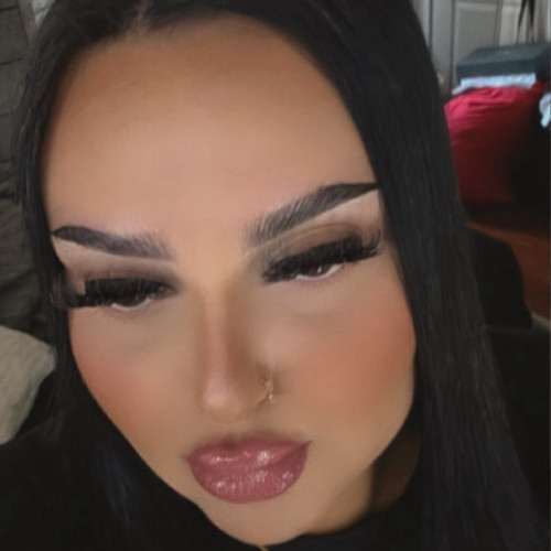 Julianna  C. profile photo