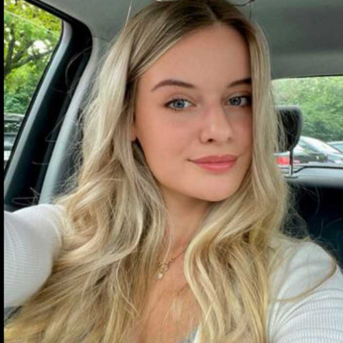 Vivian E. profile photo