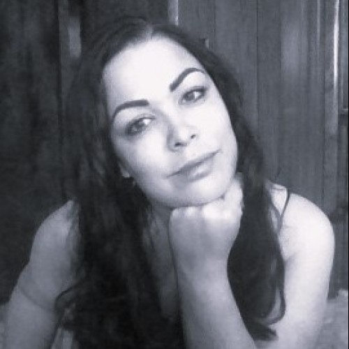Tara R.